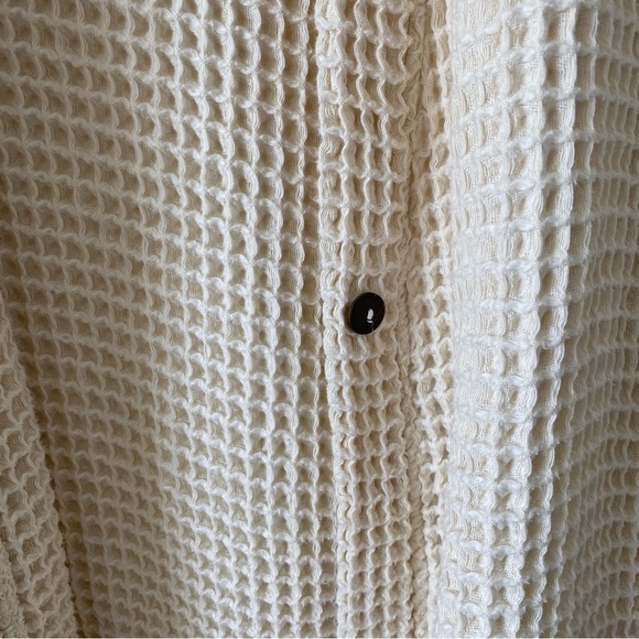 HAPPY PLACE BRAND WAFFLE ROBE - Picture 5 of 7